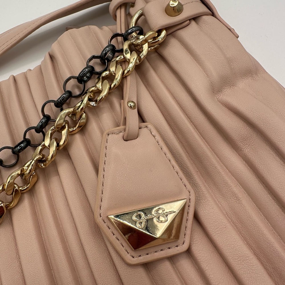 Jessica Simpson Blush Pleated Shoulder Bag – Gold Chain Accent❤️